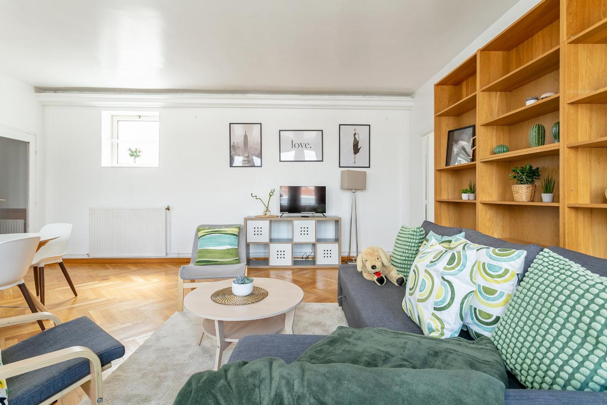 Apartamento Parisian Penthouse With Large Terrasse Pierrefitte-sur-Seine Exterior foto