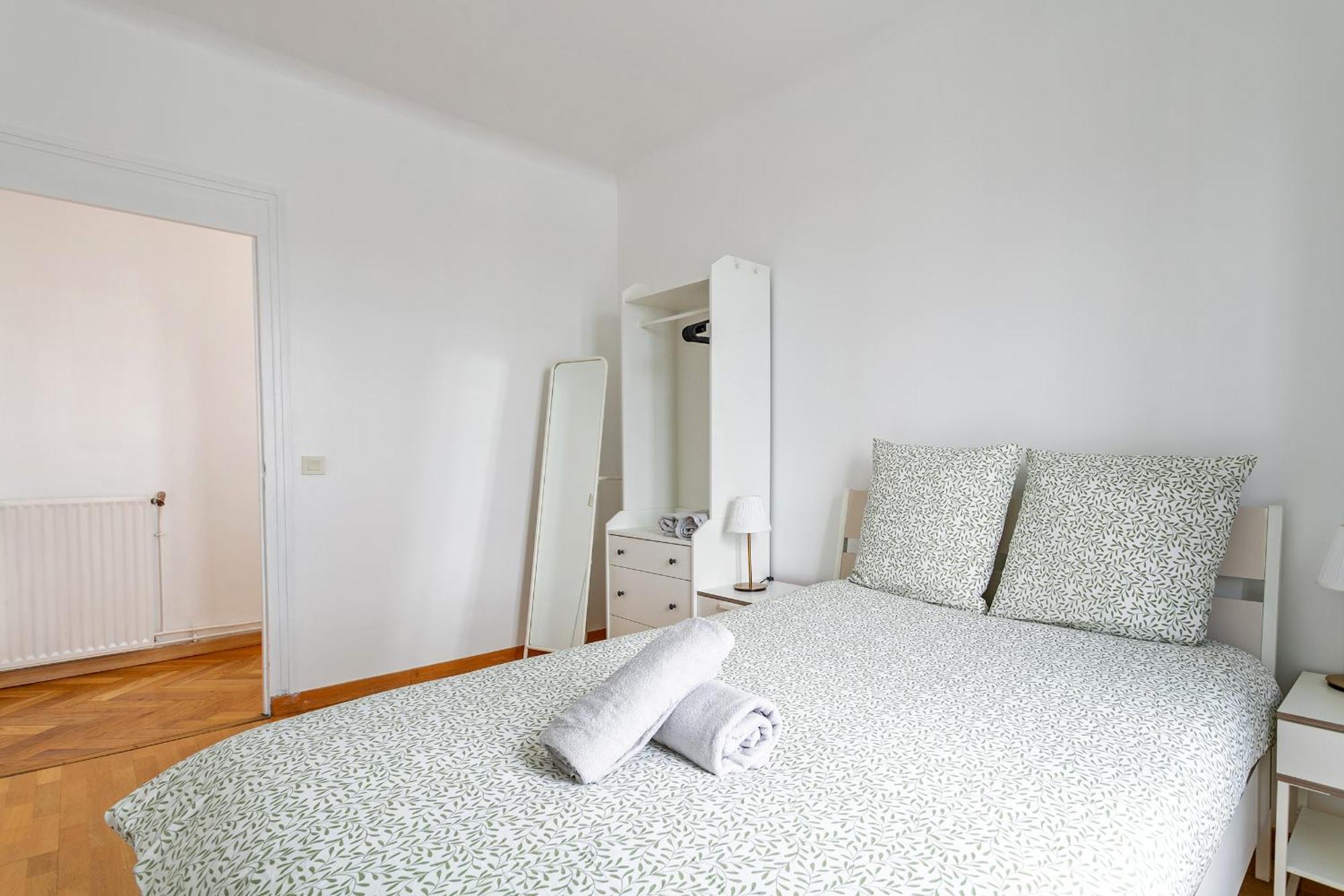 Apartamento Parisian Penthouse With Large Terrasse Pierrefitte-sur-Seine Exterior foto