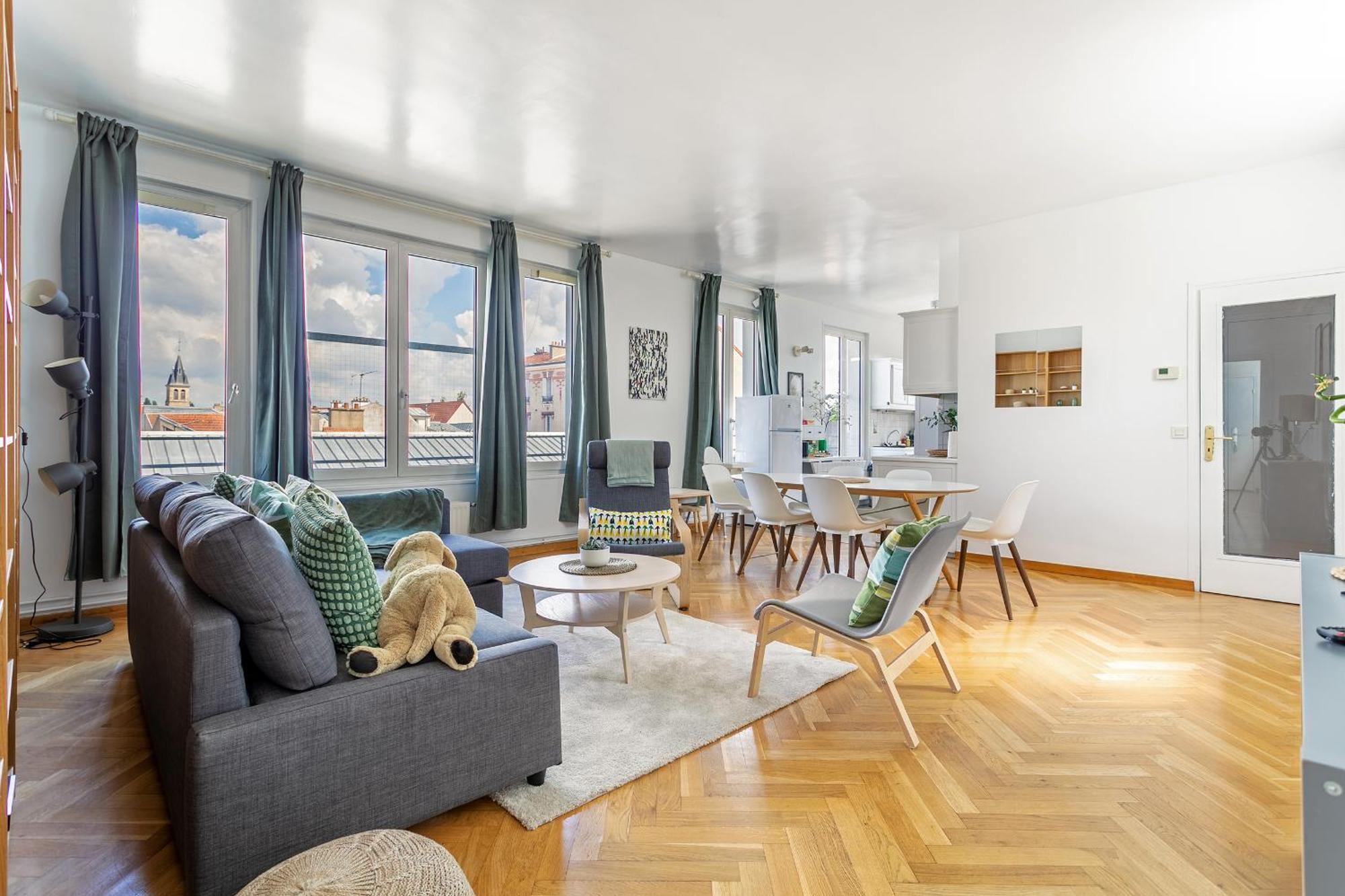 Apartamento Parisian Penthouse With Large Terrasse Pierrefitte-sur-Seine Exterior foto